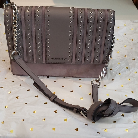 Michael Kors Handbags - NWT MICHAEL KORS LARGE CROSSBODY BAG
